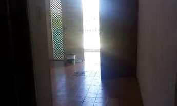 Imagem 4: Kitnet no santo Eduardo 650,00