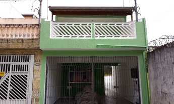 Imagem: Sobrado com 3 dormitórios, 2 banheiros