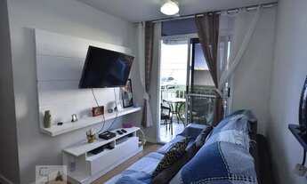 Imagem 2: Apartamento para Aluguel - Anil, 2 Quartos, 50 m2