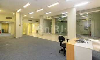 Imagem 2: DEFINITIVO Galpão / depósito com aluguel por R$35.000 /mês