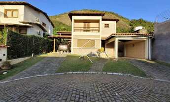 Imagem: Casa com 4 quartos no condomínio Ubá VI