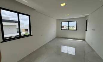 Imagem 2: Casa duplex com piscina, dependência e poço na Cidade Alpha