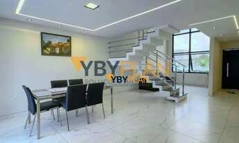 Imagem 5: Descubra esta incrível casa duplex de alto padrão, com 262 m² de área construída em um ter