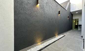 Imagem 7: Casa baixa com piscina a venda no bairro de Lourdes - Governador Valadares - MG