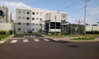 Imagem: LINDO APARTAMENTO COM 2 DORMITÓRIOS E QUINTAL