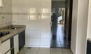 Imagem 3: Casa em Condomínio para Venda em Goiânia, Chácaras Maringá, 3 dormitórios, 1 suíte, 2 banh