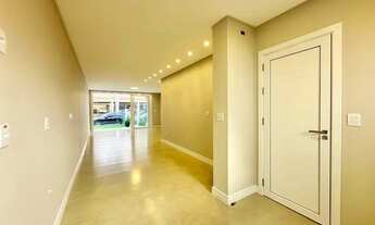 Imagem 6: VENDO CASA NA BEIRA MAR DE CAPÃO DA CANOA COM 03 DORMITÓRIOS SENDO 02 SUITES