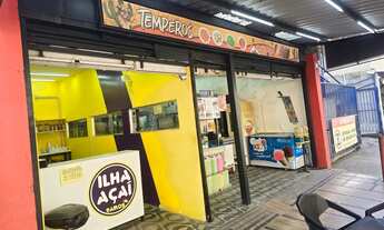 Imagem 2: Mercado e Açai no Piscinão de Ramos