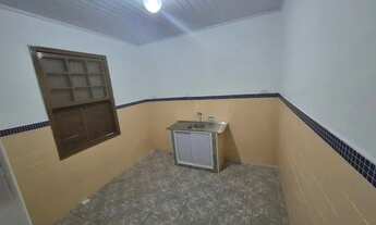 Imagem 3: Aluga-se ótima casa beira de rua, direto com proprietário! Taxa ja inclusa!