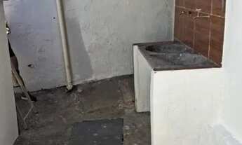 Imagem 3: BARRACÃO com 1 quarto para aluguel, 35m² - Colégio Batista