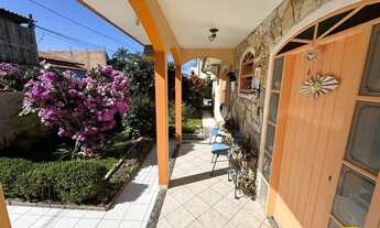 Imagem 3: Casa a venda de 4 dormitórios com piscina no Rio Tavares - Florianópolis/SC