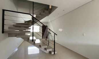 Imagem 4: Geminado localizado no bairro Boa Vista, composto por 3 dormitórios, sendo 1 suíte, e 1 va