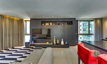 Imagem 3: Apartamento para venda tem 172 metros quadrados com 3 quartos em Centro - Florianópolis