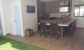 Imagem 4: Casa a venda com 185m², 3 quartos, sendo 1 suíte, espaço gourmet, no bairro Jardim Botânic