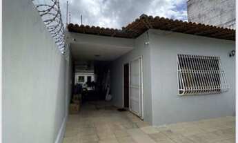 Imagem 4: Vendo casa de 4 quartos em frente a Lagoa da Jansen