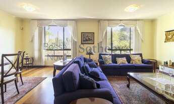 Imagem 7: Casa em rua arborizada