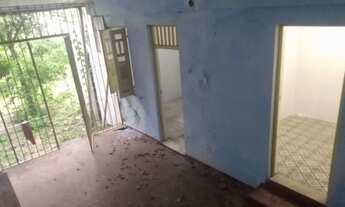 Imagem 6: Casarão livre, 5.5 frente X 50 de fundo, 5 quartos quintal, Roma