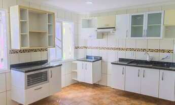 Imagem 2: Casa à venda 4 Quartos, 1 Suite, 4 Vagas, 185M², Agronômica, Florianópolis - SC