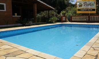 Imagem 2: Chácara com 4 dormitórios (1 suíte) no bairro Nova Essen em Campo Limpo Paulista-SP