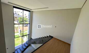 Imagem 4: Casa de condomínio sobrado para venda possui 198 metros quadrados com 3 quartos