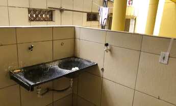 Imagem 6: ALUGO 02 CASAS COM 02 QUARTOS E GARAGEM