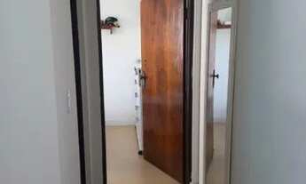 Imagem 2: 2 imóveis e sala comercial