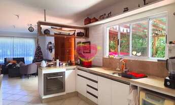 Imagem 7: Casa térrea semi mobilhada com 3 dormitórios sendo 1 suíte, Campeche, Florianópolis - SC