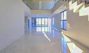 Imagem 4: EXCELENTE DUPLEX DE ALTO PADRÃO EM ALPHAVILLE - EUSÉBIO