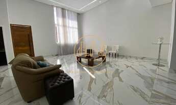 Imagem 2: Casa de condomínio para venda possui 360 metros quadrados com 3 quartos