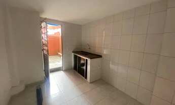 Imagem 3: Casa de vila para aluguel possui 30 metros quadrados com 1 quarto