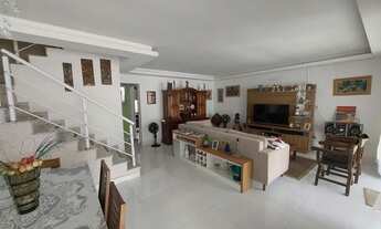 Imagem 3: Casa com 230m com 4 suítes, piscina, churrasqueira, 4 vagas