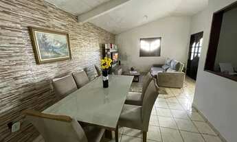 Imagem 6: Lar Aconchegante: Casa Espaçosa com 3 Quartos para Toda a Família!