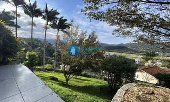 Imagem 4: Casa com 3 dormitórios no Centro de Santo Amaro da Imperatriz - SC