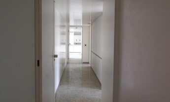 Imagem 7: Apartamento para aluguel possui 813 metros quadrados com 4 quartos em Boa Viagem - Recife