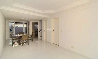 Imagem 6: Sobrado no Condomínio Le Vilette, Uberaba, 3 quartos, 1 suite, 3 vagas, 107m, quintal espa