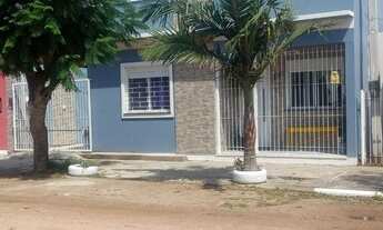 Imagem: CASA DE VERÁNEIO À UMA QUADRA DA PRAIA