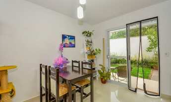 Imagem 5: Sobrado para venda possui 95 metros quadrados com 3 quartos em Abranches - Curitiba - PR