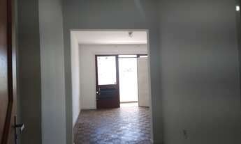 Imagem 2: ALUGA-SE Excelente reformado JK