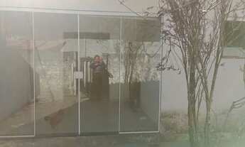 Imagem: Uma casa 2quartos sala cozinha terraço