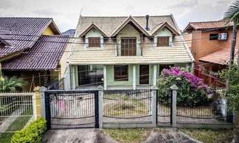 Imagem: Sobrado para venda tem 306 metros quadrados