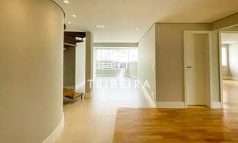 Imagem 4: Cobertura duplex recém reformada de 175m², com 3 dormitórios (sendo 3 suítes)