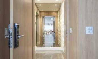 Imagem 5: Apartamento amplo, com linving ampliado, integrado a varanda gourmet, envidraçada. Tres s