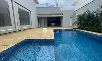 Imagem 6: Casa de condomínio para aluguel e venda possui 349 metros quadrados com 4 quartos