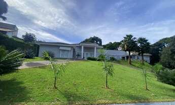 Imagem 3: Casa Mobiliada para aluguel com 445 m² - 4 Suítes - Res Aldeia do Vale - Goiânia GO