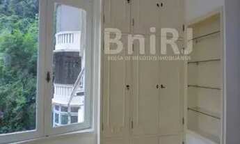 Imagem 7: Edifício Copaleme o mais lindo do bairro! Construído na década de 30 Amplo Apartamento de