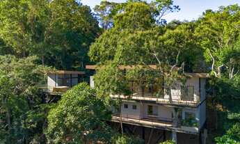 Imagem 3: Casa com 5 suítes no condomínio Roseiral, Teresópolis