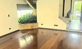 Imagem 4: Alphaville 4 para aluguel possui 300 metros quadrados com 4 quartos