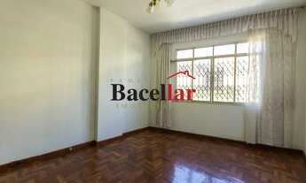 Imagem: Apartamento Padrão / Residencial / Tijuca