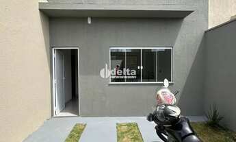 Imagem 2: Casa residencial disponível para venda no bairro Novo Mundo em Uberlândia-MG