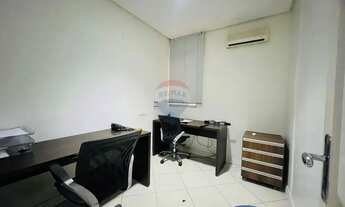 Imagem 7: Sala Comercial mobiliada no Comércio com 77m²